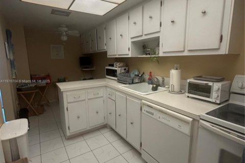 Купить кондоминиум в Авентура, Флорида 2 спальни, 116.22м2, № 1924376 - фото 4