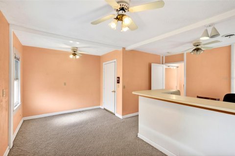 Commercial property in Ocala, Florida 149.29 sq.m. № 2098922 - photo 8