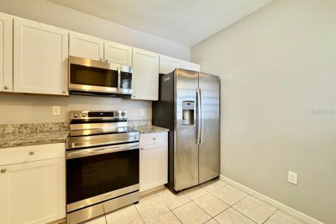 Condo in Riverview, Florida, 3 bedrooms  № 1829168 - photo 4