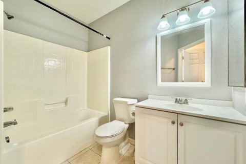 Condo in Riverview, Florida, 3 bedrooms  № 1829168 - photo 12