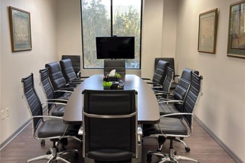 Propiedad comercial en venta en Orlando, Florida № 2157719 - foto 3