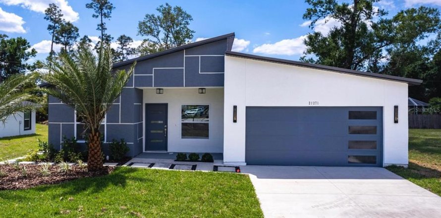 House in Lehigh Acres, Florida 5 bedrooms, 213.21 sq.m. № 2226808