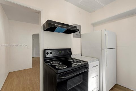 Снять в аренду квартиру в Майами, Флорида 55.74м2, № 1991119 - фото 9