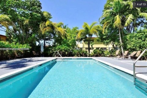Copropriété à louer à Miami, Floride: 2 chambres, 86.58 m2 № 2169959 - photo 3