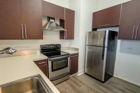 Copropriété à louer à Miami, Floride: 2 chambres, 86.58 m2 № 2169959 - photo 5