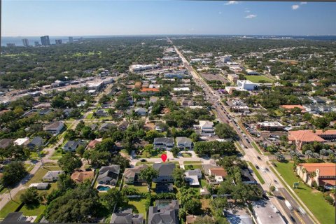Villa ou maison à vendre à Tampa, Floride: 5 chambres, 512.63 m2 № 2141908 - photo 7