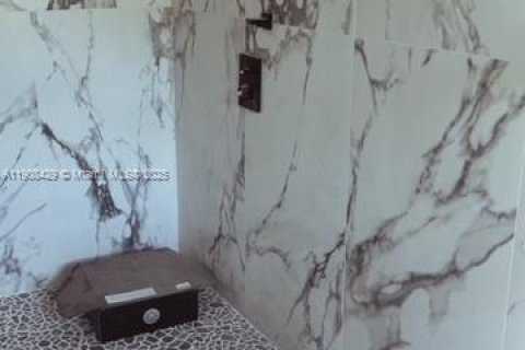 Villa ou maison à vendre à Wilton Manors, Floride: 3 chambres, 115.94 m2 № 1966225 - photo 10