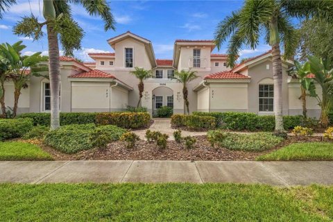 Condo in Bradenton, Florida, 3 bedrooms № 2397107