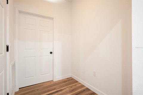 House in Gainesville, Florida 3 bedrooms, 115.29 sq.m. № 2224976 - photo 10