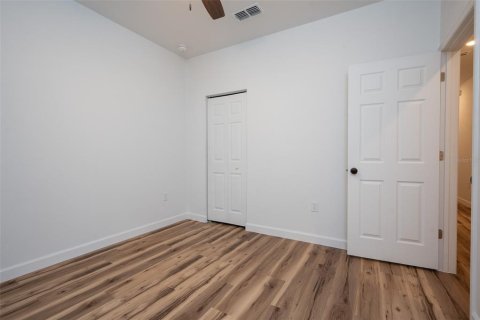 House in Gainesville, Florida 3 bedrooms, 115.29 sq.m. № 2224976 - photo 22