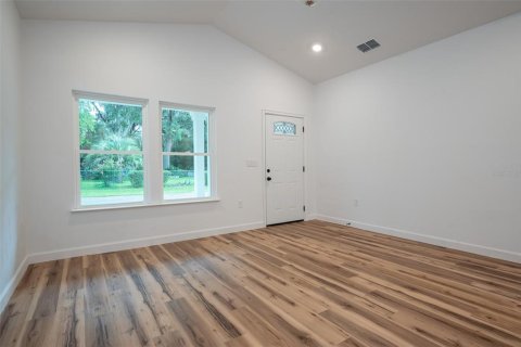 House in Gainesville, Florida 3 bedrooms, 115.29 sq.m. № 2224976 - photo 6