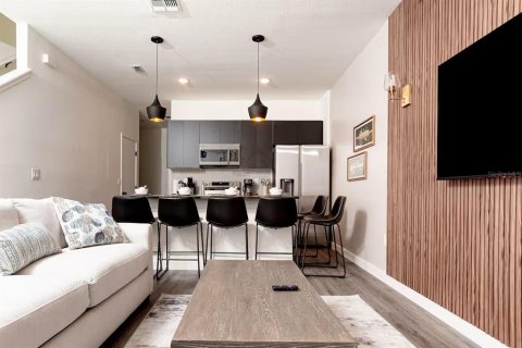 Adosado en venta en Kissimmee, Florida, 3 dormitorios, 126.81 m2 № 2210169 - foto 6