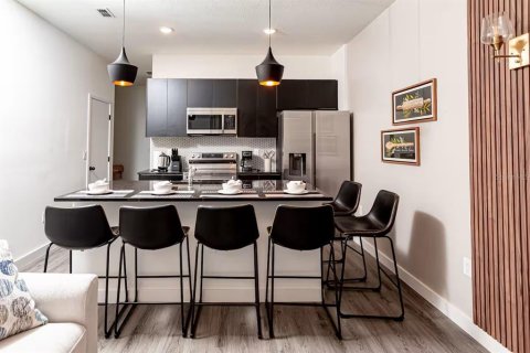 Adosado en venta en Kissimmee, Florida, 3 dormitorios, 126.81 m2 № 2210169 - foto 7