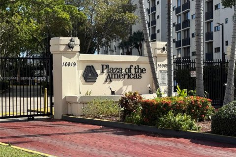 Снять в аренду кондоминиум в Санни-Айлс-Бич, Флорида 1 спальня, 71.26м2, № 1992568 - фото 11