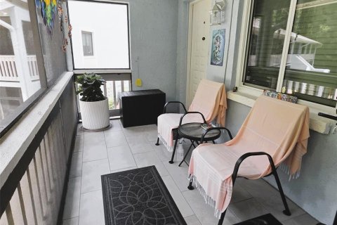 Condo in Lutz, Florida, 1 bedroom № 2198351 - photo 23