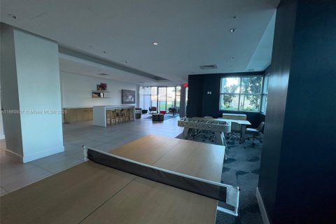Condo in Miami, Florida, 1 bedroom  № 1892104 - photo 21