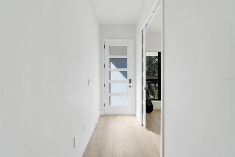 House in Winter Park, Florida 4 bedrooms, 201.6 sq.m. № 2098746 - photo 5