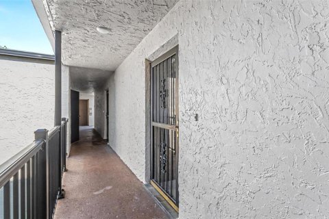 Copropriété à vendre à Lakeland, Floride: 1 chambre, 79.34 m2 № 2157540 - photo 6