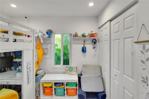 Снять в аренду виллу или дом в Майами, Флорида 3 спальни, 141.12м2, № 2001468 - фото 24