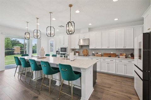 Casa en venta en Seffner, Florida, 6 dormitorios, 511.52 m2 № 1797813 - foto 8