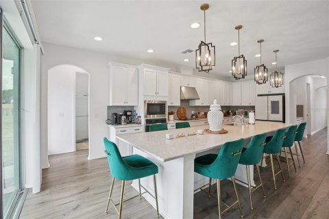Casa en venta en Seffner, Florida, 6 dormitorios, 511.52 m2 № 1797813 - foto 7
