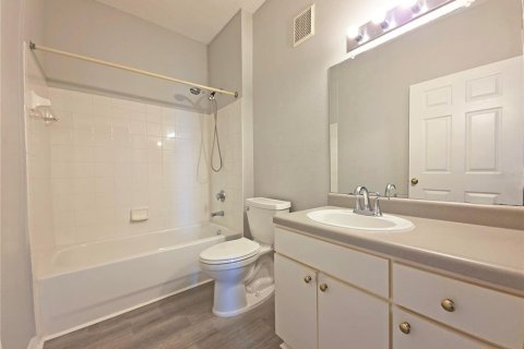 Condominio en alquiler en Tampa, Florida, 3 dormitorios, 124.95 m2 № 2284185 - foto 22