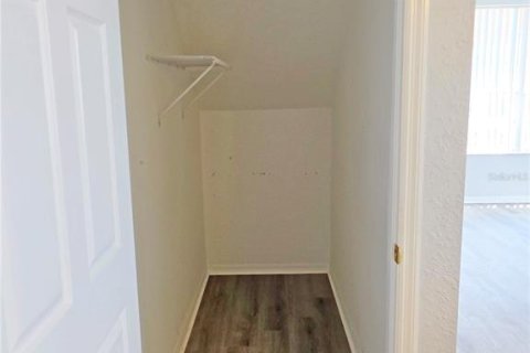Condominio en alquiler en Tampa, Florida, 3 dormitorios, 124.95 m2 № 2284185 - foto 11
