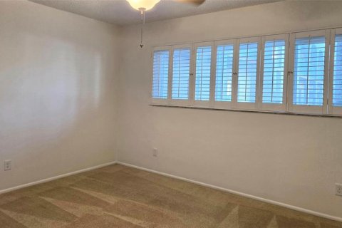 Condo in Clearwater, Florida, 2 bedrooms № 2102285 - photo 17
