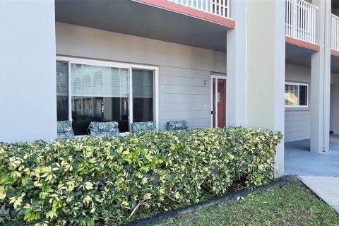Condo in Clearwater, Florida, 2 bedrooms № 2102285 - photo 20