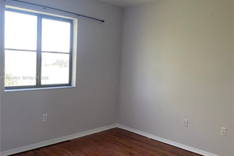 Copropriété à louer à Cutler Bay, Floride: 3 chambres, 117.43 m2 № 2001138 - photo 6