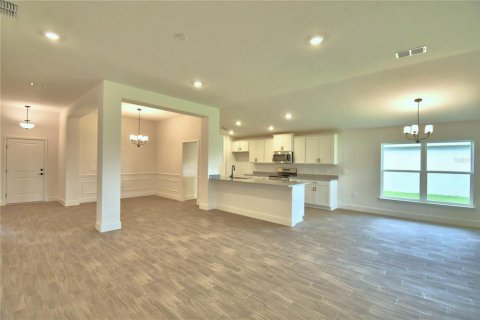 Villa ou maison à vendre à Auburndale, Floride: 3 chambres, 183.02 m2 № 2102183 - photo 5