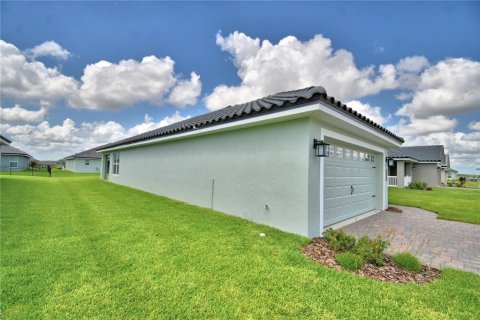 Villa ou maison à vendre à Auburndale, Floride: 3 chambres, 183.02 m2 № 2102183 - photo 4