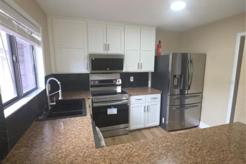 Copropriété à louer à Lakeland, Floride: 3 chambres, 137.68 m2 № 2376737 - photo 6