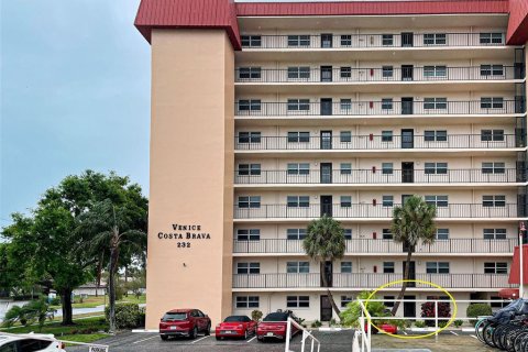 Condominio en venta en Venice, Florida, 2 dormitorios, 83.61 m2 № 1566176 - foto 2