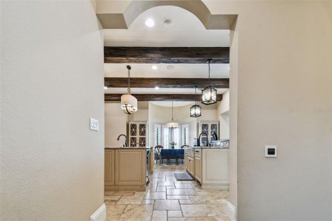 House in Saint Pete Beach, Florida 5 bedrooms, 484.3 sq.m. № 2103436 - photo 20