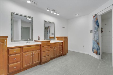 Casa en venta en Frostproof, Florida, 4 dormitorios, 235.04 m2 № 1904265 - foto 15