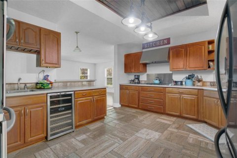 Casa en venta en Frostproof, Florida, 4 dormitorios, 235.04 m2 № 1904265 - foto 8