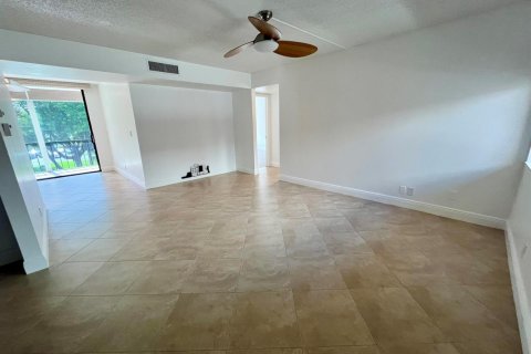 Condominio en alquiler en Delray Beach, Florida, 2 dormitorios, 97.55 m2 № 2422580 - foto 5