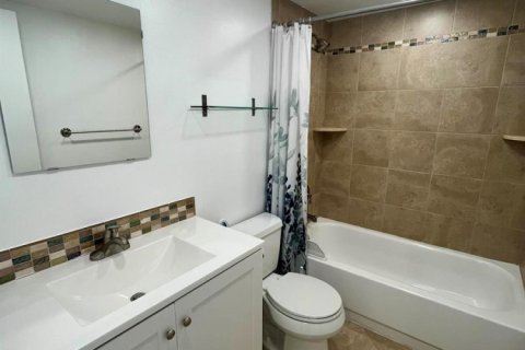Condominio en alquiler en Delray Beach, Florida, 2 dormitorios, 97.55 m2 № 2422580 - foto 12