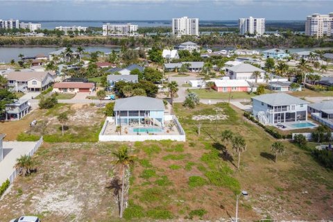 Land in Fort Myers Beach, Florida № 2115100 - photo 5