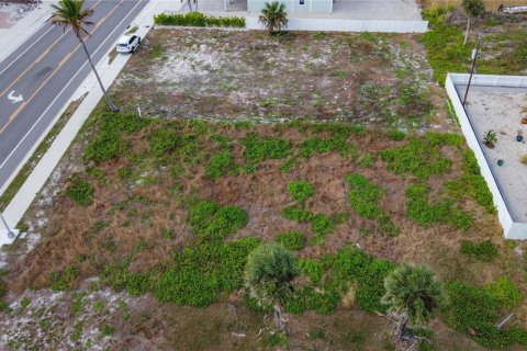 Land in Fort Myers Beach, Florida № 2115100 - photo 8