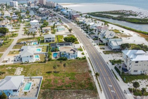 Land in Fort Myers Beach, Florida № 2115100 - photo 17