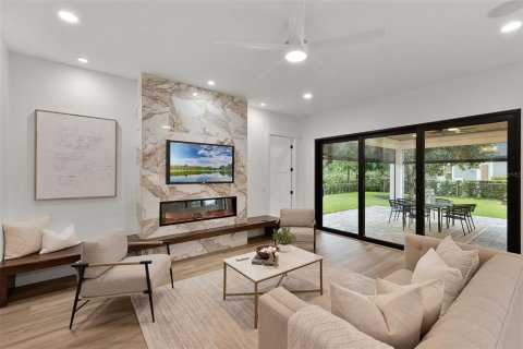 House in Winter Garden, Florida 4 bedrooms, 319.4 sq.m. № 1832131 - photo 12
