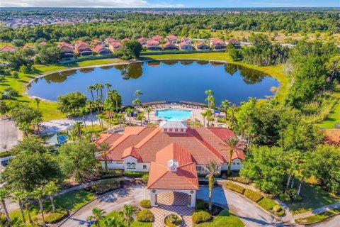 House in Davenport, Florida 6 bedrooms, 257.43 sq.m. № 1516974 - photo 7