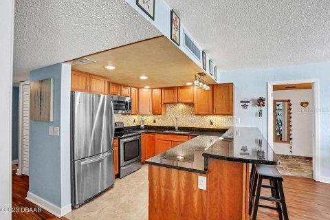 Copropriété à louer à Daytona Beach, Floride: 3 chambres, 135.45 m2 № 2102426 - photo 9