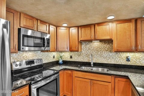 Copropriété à louer à Daytona Beach, Floride: 3 chambres, 135.45 m2 № 2102426 - photo 7