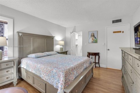 Copropriété à vendre à Miami, Floride: 1 chambre, 82.96 m2 № 1973983 - photo 17