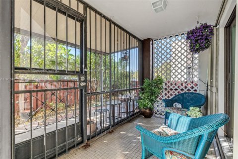 Copropriété à vendre à Miami, Floride: 1 chambre, 82.96 m2 № 1973983 - photo 22