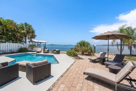 Casa en venta en Clearwater, Florida, 3 dormitorios, 159.79 m2 № 2132007 - foto 22