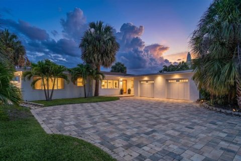 Casa en venta en Clearwater, Florida, 3 dormitorios, 159.79 m2 № 2132007 - foto 26